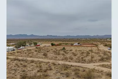 4616 W Supai Drive, Golden Valley, AZ 86413 - Photo 5