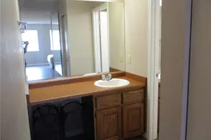 1675 Hwy 95 Unit A4, Bullhead City, AZ 86442 - Photo 11