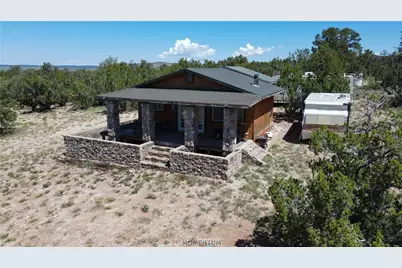 53555 N Markham Pass, Seligman, AZ 86337 - Photo 1