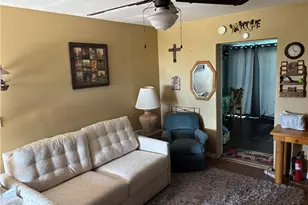 53555 N Markham Pass, Seligman, AZ 86337 - Photo 5