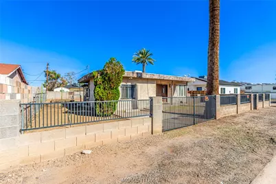 616 W Mobile Lane, Phoenix, AZ 85041 - Photo 7