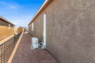 1816 Granada Dr, Bullhead City, AZ 86442 - Photo 37