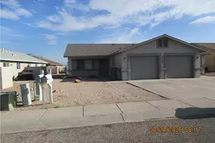 2469 Fox, Kingman, AZ 86409 - Photo 1