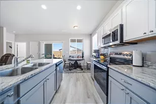 7391 E Winchester Dr, Kingman, AZ 86401 - Photo 13