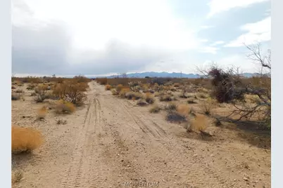 339-15-070B N Hoover Road, Golden Valley, AZ 86413 - Photo 7