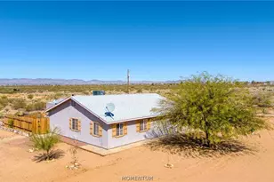 885 S Aztec Rd, Golden Valley, AZ 86413 - Photo 57