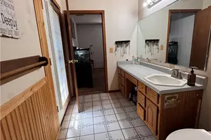 975 Crestwood Dr, Kingman, AZ 86409 - Photo 13