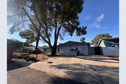 975 Crestwood Drive, Kingman, AZ 86409 - Photo 1