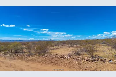 306-47-007B W Burro Road, Golden Valley, AZ 86413 - Photo 23
