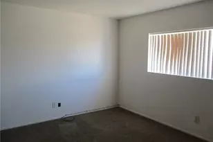 5090 La Calzada Unit B, Fort Mohave, AZ 86426 - Photo 7