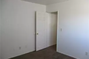 5090 La Calzada Unit B, Fort Mohave, AZ 86426 - Photo 11