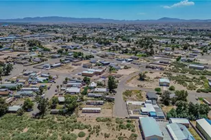 10042 S Rincon Dr, Mohave Valley, AZ 86440 - Photo 17
