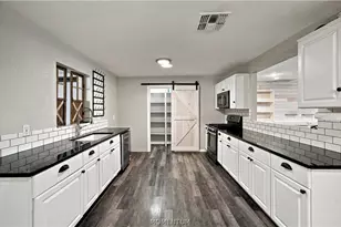 2908 Van Marter Ct, Kingman, AZ 86401 - Photo 15