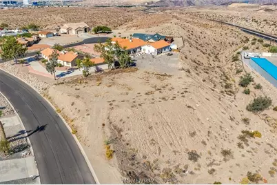 863 Florence Avenue, Bullhead City, AZ 86429 - Photo 19