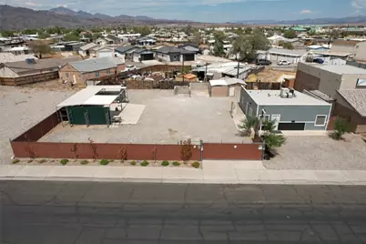 957 Marina Boulevard, Bullhead City, AZ 86442 - Photo 1