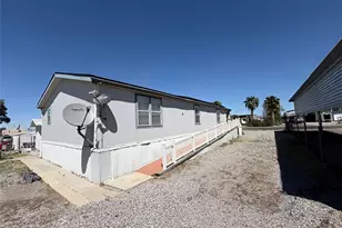 27850 Norris Ave, Bouse, AZ 85325 - Photo 17
