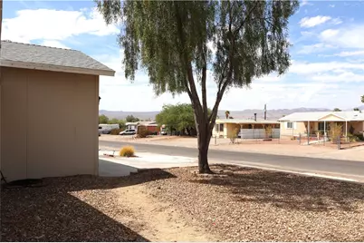 1660 Nottingham Drive, Bullhead City, AZ 86442 - Photo 3
