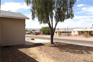 1660 Nottingham Dr, Bullhead City, AZ 86442 - Photo 3