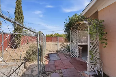 2391 E McVicar Avenue, Kingman, AZ 86409 - Photo 47