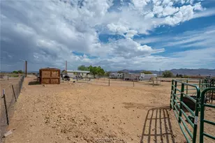 5146 W Burro Dr, Golden Valley, AZ 86413 - Photo 43