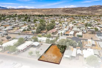 1875 Oliver, Bullhead City, AZ 86442 - Photo 9