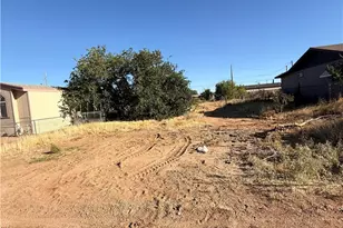 2960 E McVicar Ave, Kingman, AZ 86409 - Photo 1