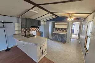 4880 N Escuela Rd, Golden Valley, AZ 86413 - Photo 11