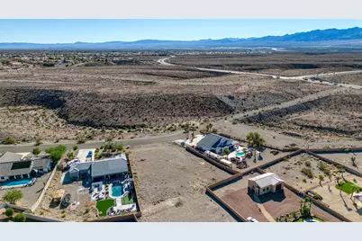 2881 Country Hills Road, Bullhead City, AZ 86442 - Photo 7