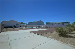 10101 S Plantation Dr, Mohave Valley, AZ 86440 - Photo 13