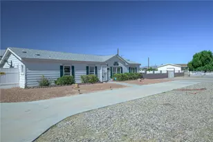 10101 S Plantation Dr, Mohave Valley, AZ 86440 - Photo 9