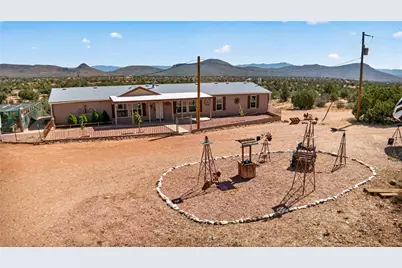 11125 E Prospect Drive, Kingman, AZ 86401 - Photo 1