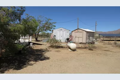 3616 N Hope Road, Golden Valley, AZ 86413 - Photo 17
