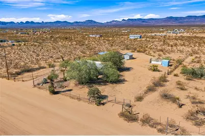 5485 Laguna Road, Golden Valley, AZ 86413 - Photo 5