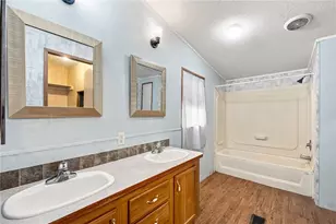 1824 Diamond Dr, Bullhead City, AZ 86442 - Photo 15