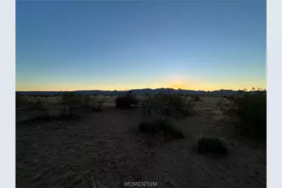 215-09-014C Centennial, Golden Valley, AZ 86413 - Photo 3