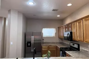 2424 Stonebridge Dr, Bullhead City, AZ 86442 - Photo 5