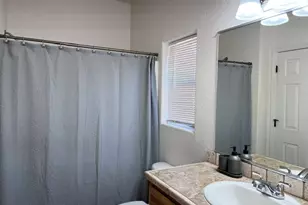 2424 Stonebridge Dr, Bullhead City, AZ 86442 - Photo 17