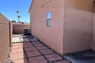 2424 Stonebridge Dr, Bullhead City, AZ 86442 - Photo 21