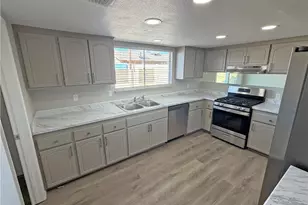 415 Patillo Dr, Bullhead City, AZ 86442 - Photo 3