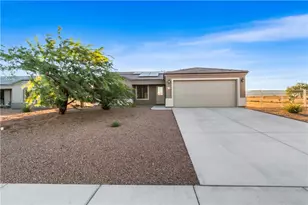 479 S Gln Cyn Rd, Golden Valley, AZ 86413 - Photo 11