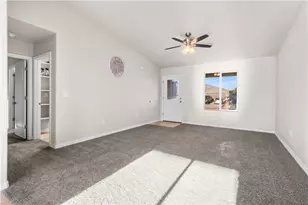 479 S Gln Cyn Rd, Golden Valley, AZ 86413 - Photo 23