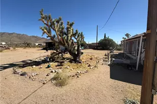16676 N Kingman Dr, Dolan Springs, AZ 86441 - Photo 15