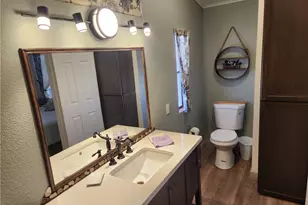 709 S Estrella Rd, Golden Valley, AZ 86413 - Photo 9