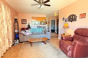 563 Coral Reef Dr, Bullhead City, AZ 86442 - Photo 7