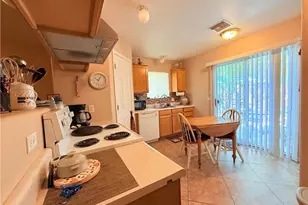 563 Coral Reef Dr, Bullhead City, AZ 86442 - Photo 15
