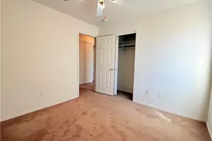921 Holly St, Bullhead City, AZ 86442 - Photo 33