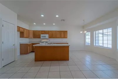 2053 Gene Autry Drive, Kingman, AZ 86409 - Photo 9