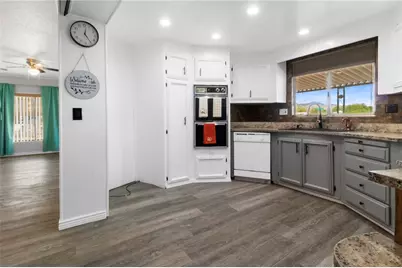 1660 Bluebonnet Boulevard, Bullhead City, AZ 86442 - Photo 13