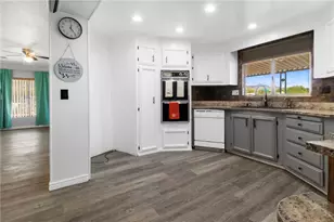 1660 Bluebonnet Blvd, Bullhead City, AZ 86442 - Photo 13