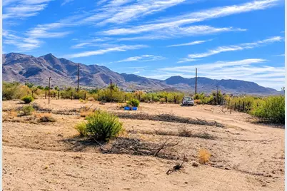 3372 N Hunt Road, Golden Valley, AZ 86413 - Photo 13